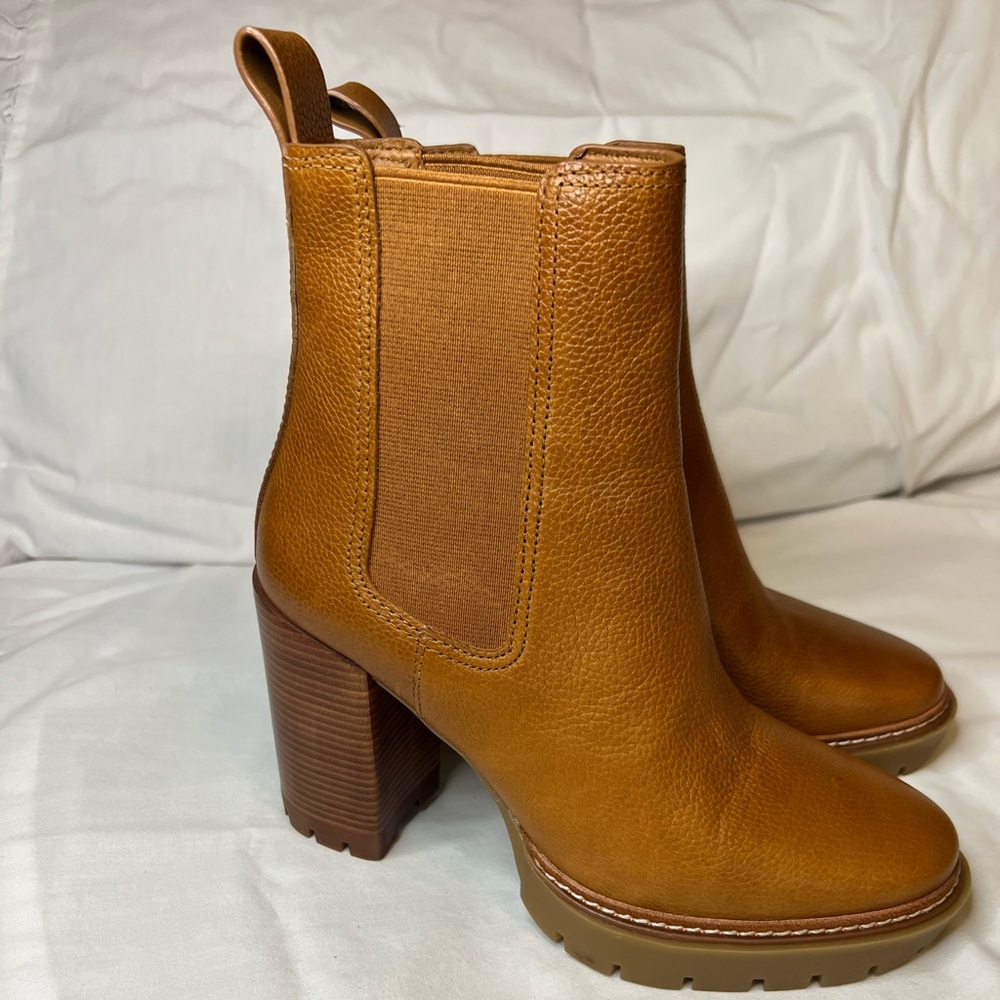Tory Burch Chelsea 70mm Lug Bootie